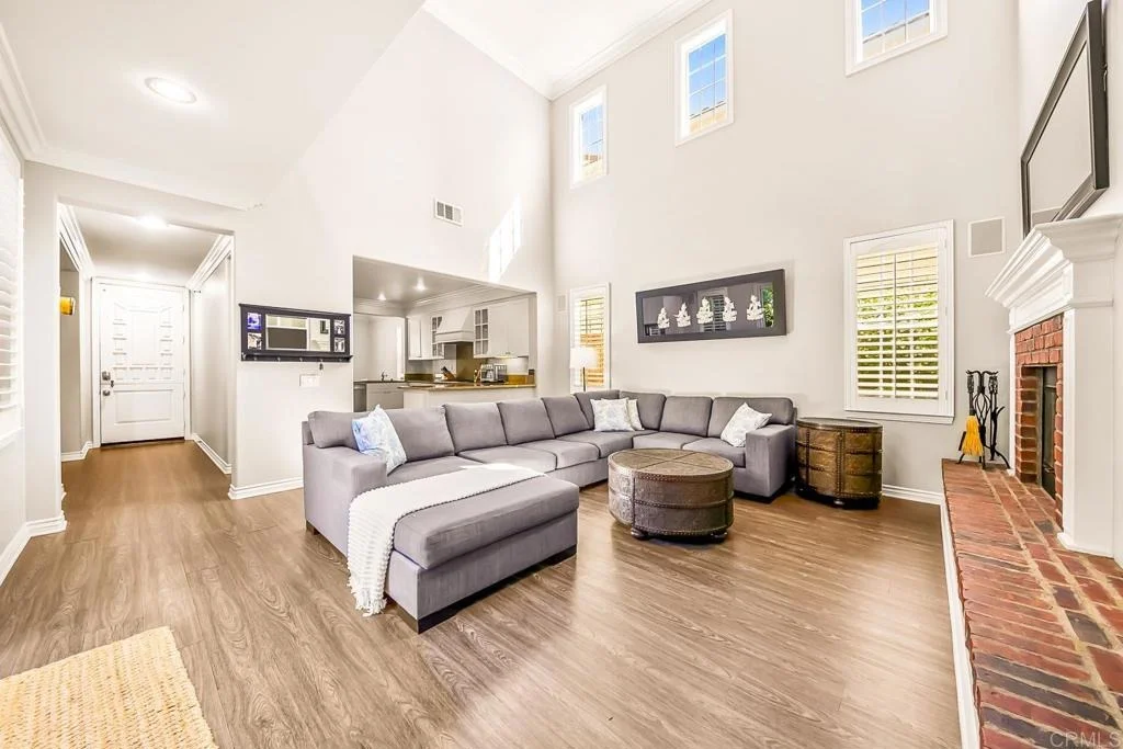 Photo of 2669 Paradise Road