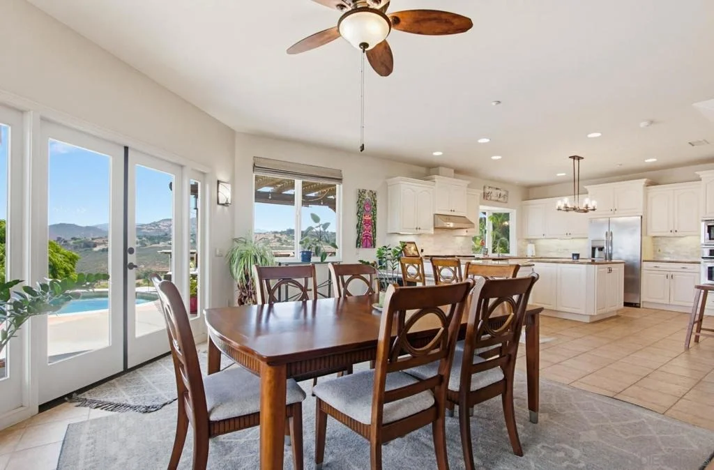 Photo of 1550 Knoll Park Lane