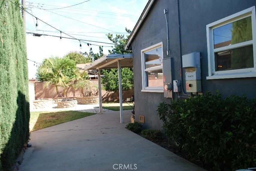 Photo of 2498 Kellogg Park Dr