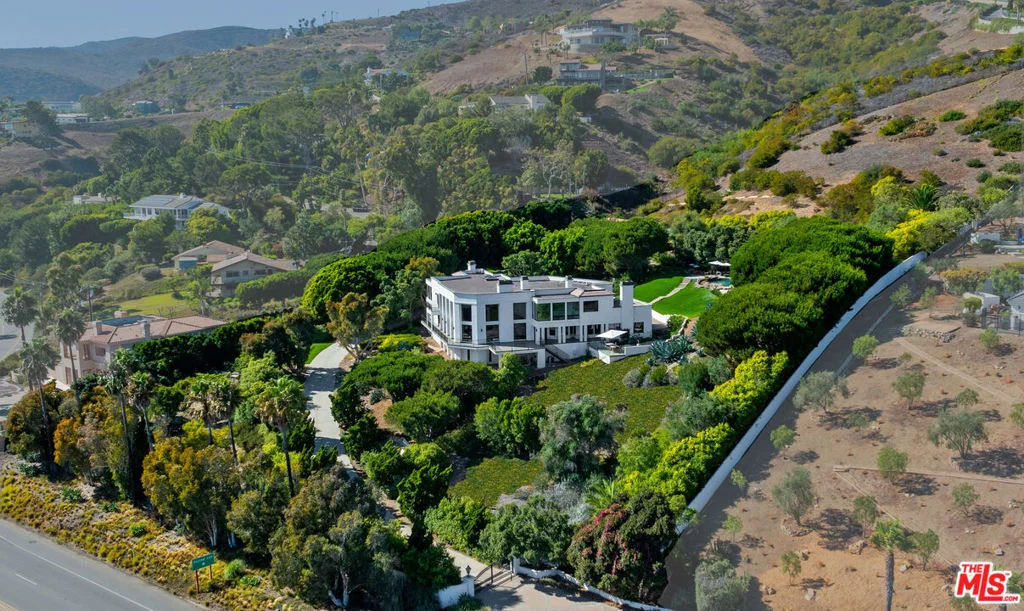 Photo of 32597 Pacific Coast Highway