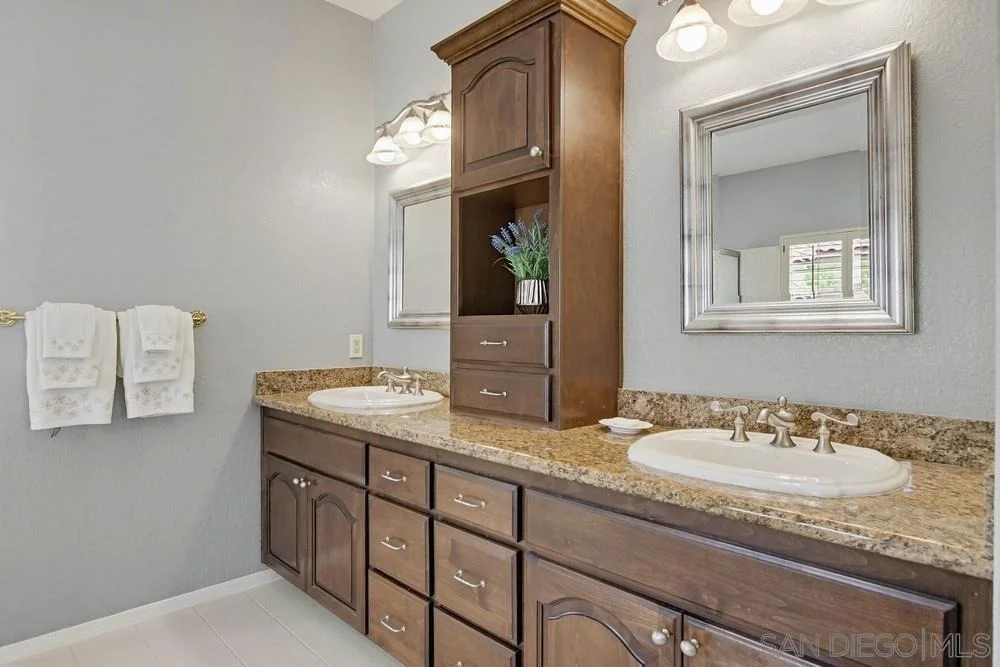 Photo of 2071 Winamar