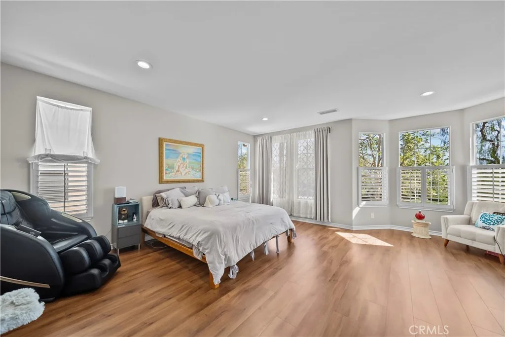 Photo of 23912 Lakeside Road