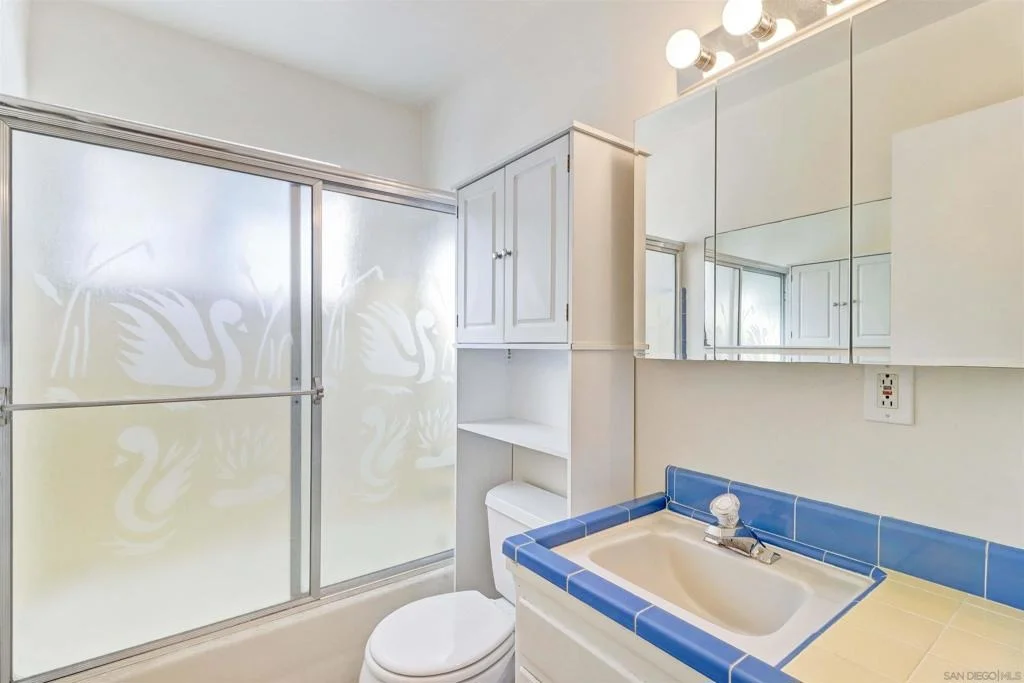 Photo of 2552 Littleton Road