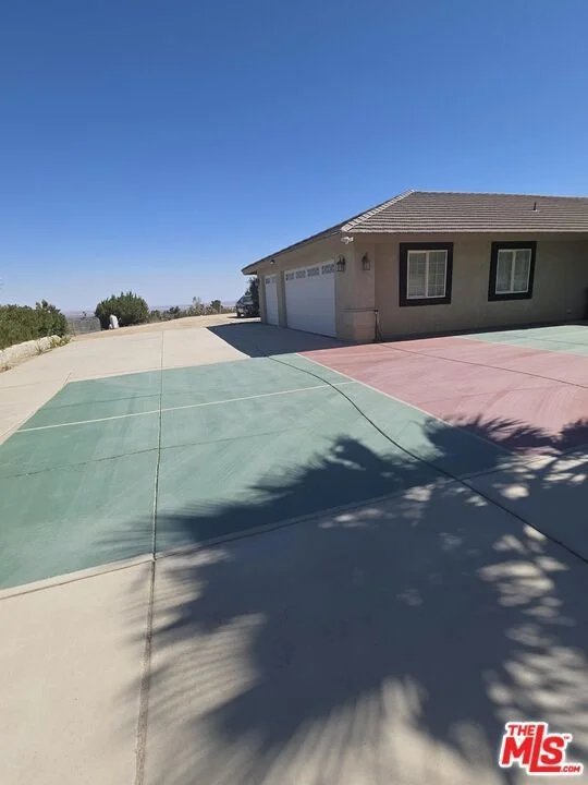 Photo of 1168 Smoke Tree Road