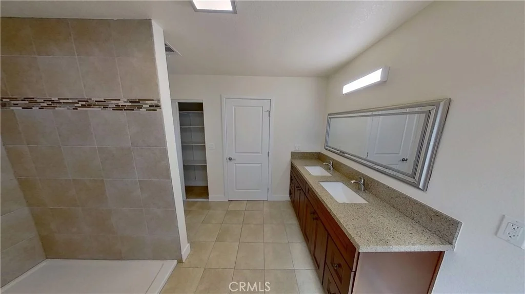 Photo of 10301 Wagonroad W