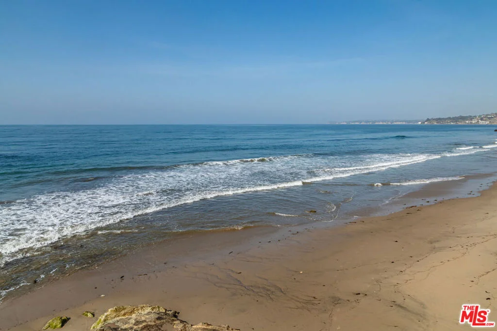 Photo of 25006 Malibu Road