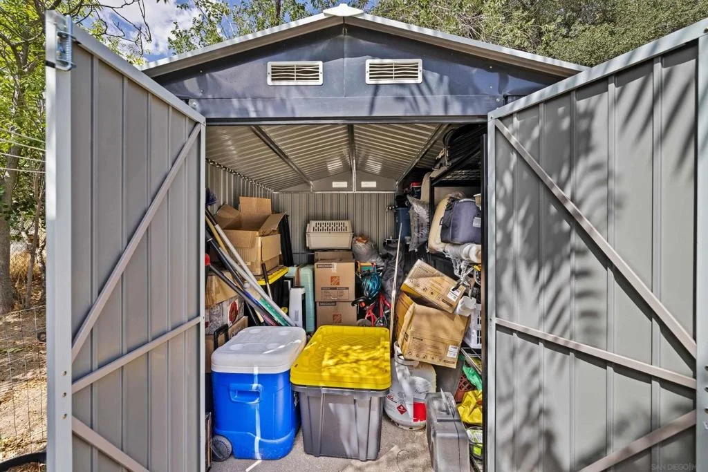 Photo of 2156 Ruby