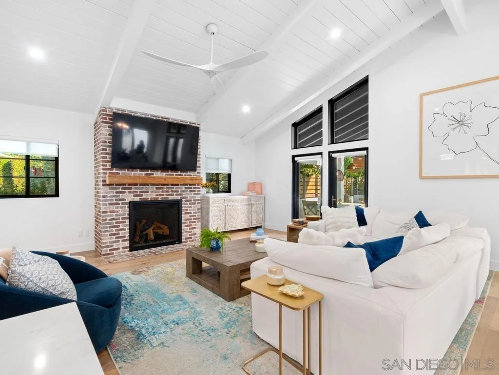Photo of 8804 Robinhood Lane