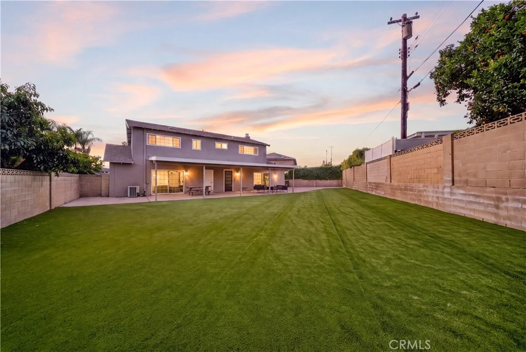 Photo of 1398 Tartan Circle