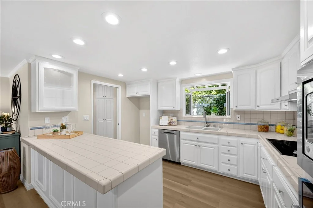 Photo of 1449 La Canada Drive