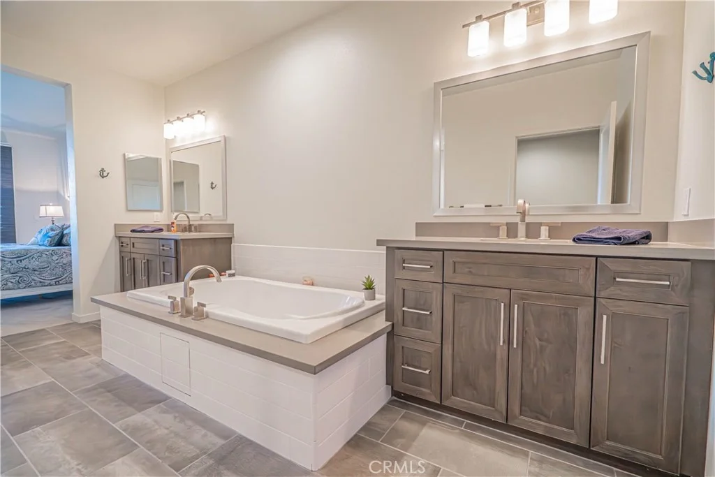 Photo of 4060 Tradewinds Drive