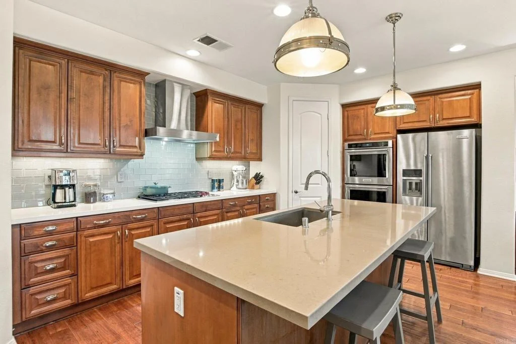 Photo of 1012 Mountain Ash Avenue