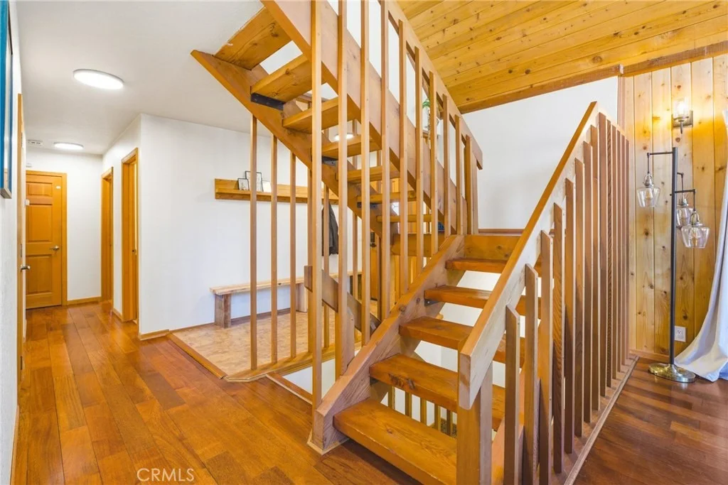 Photo of 1137 Edna