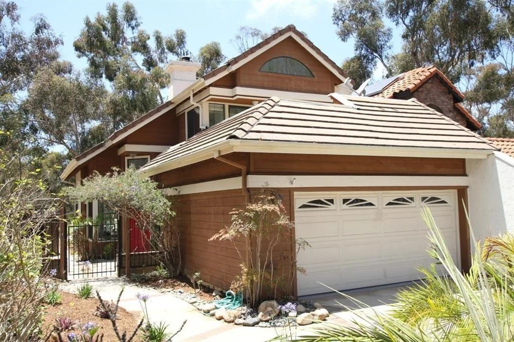 Photo of 2707 GROVE AVE