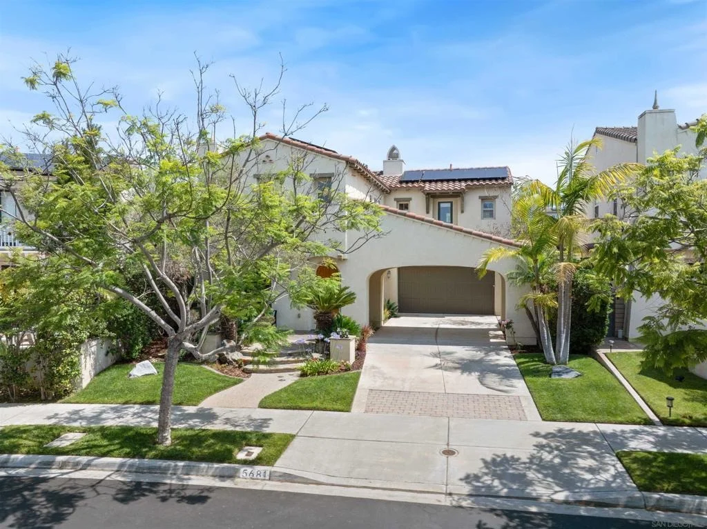 Photo of 5681 Cullen Crest
