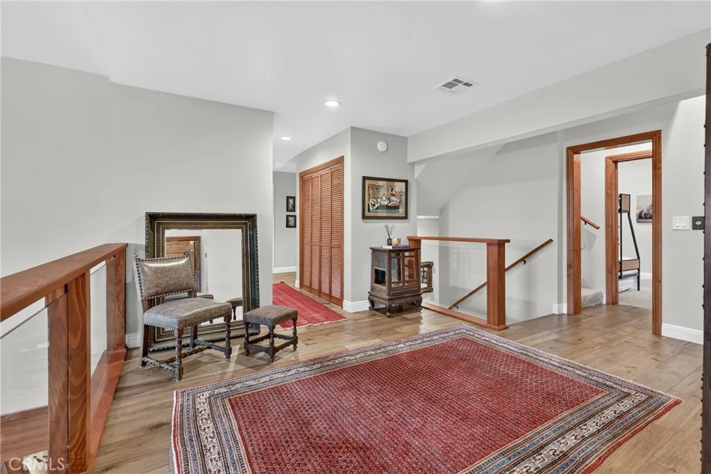 Photo of 27779 West Shore