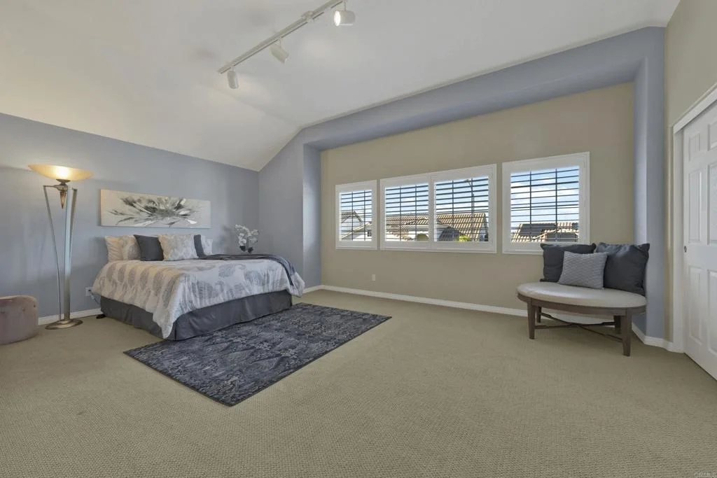 Photo of 3733 Southridge Way