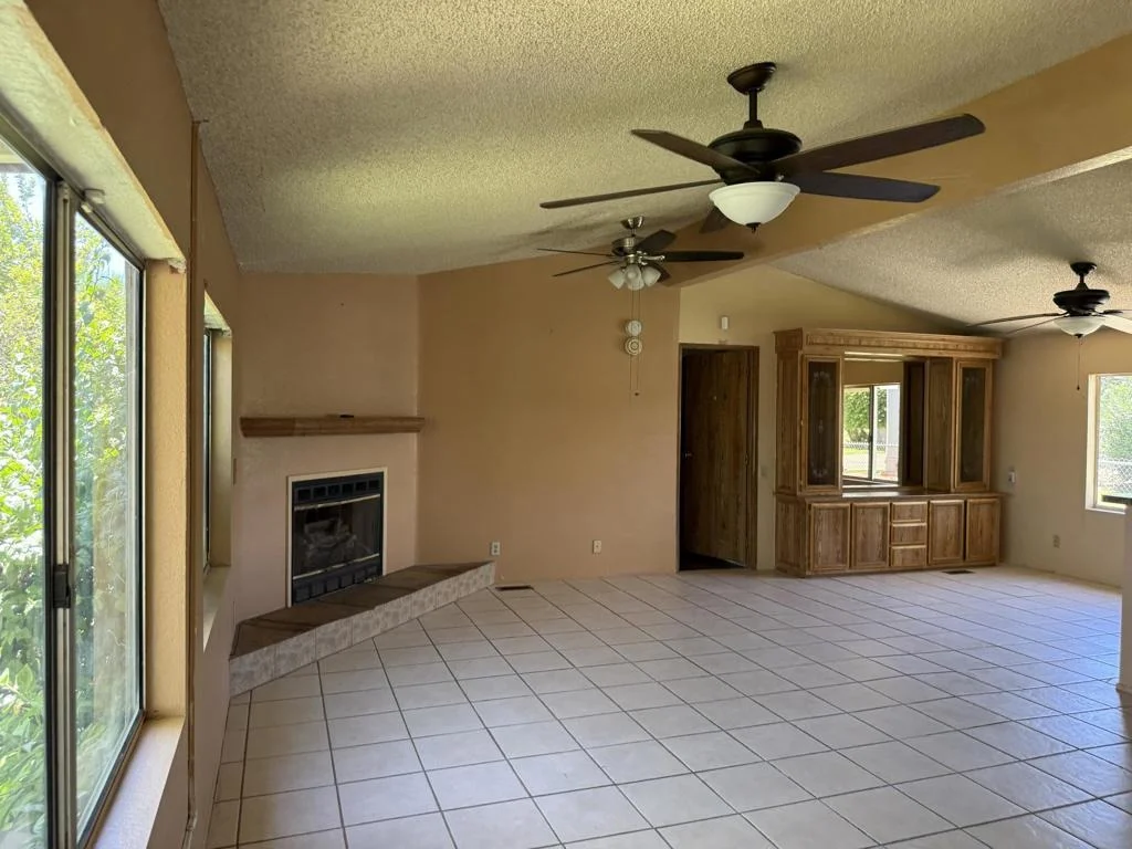 Photo of 86037 Palmeras Circle