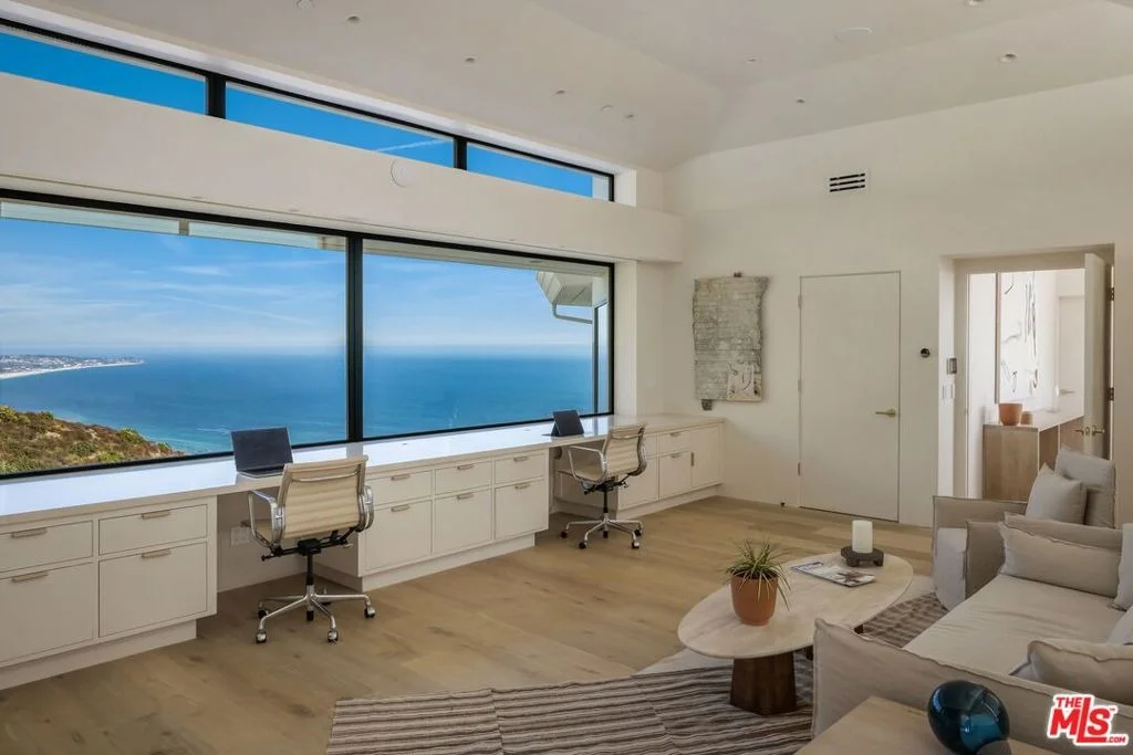 Photo of 4310 Encinal Canyon Road