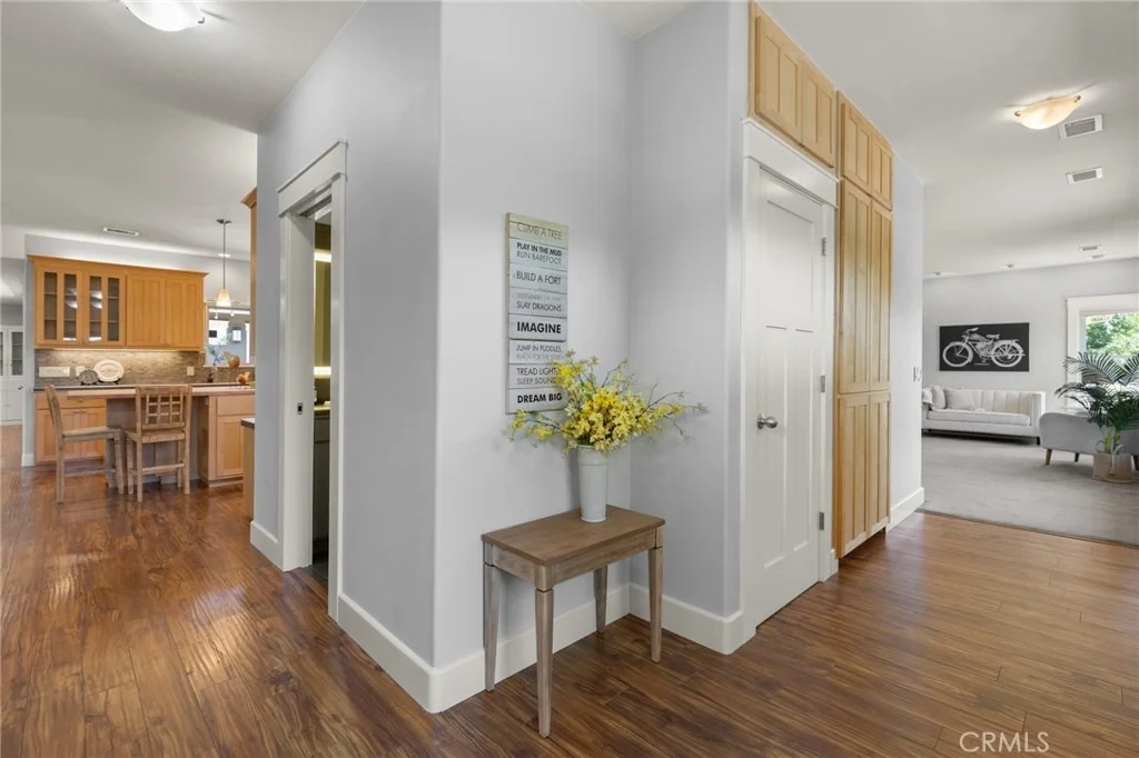 Photo of 10030 Jones