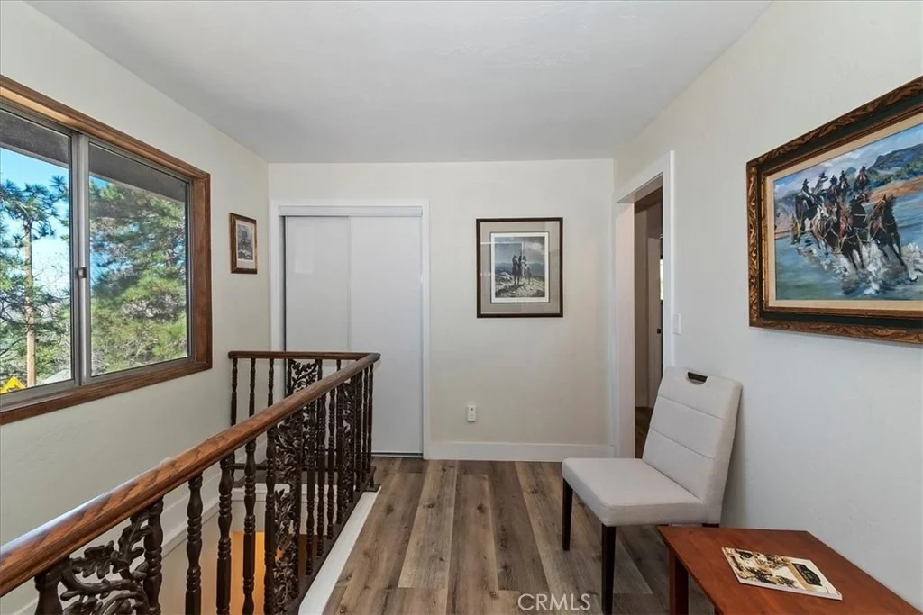 Photo of 30573 Live Oak