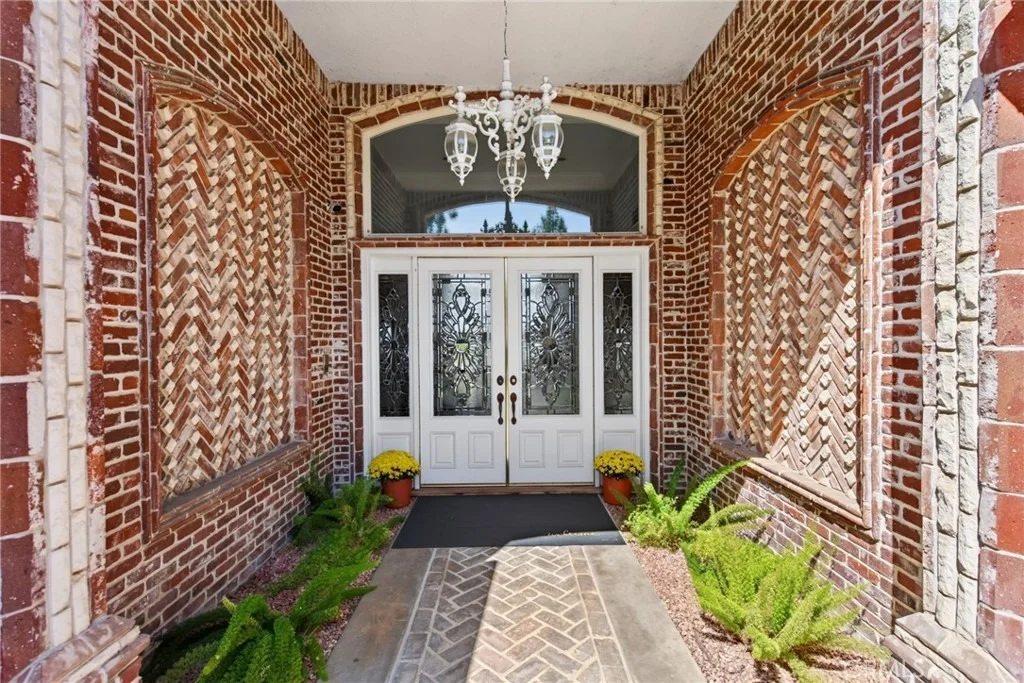 Photo of 6872 Chartwell