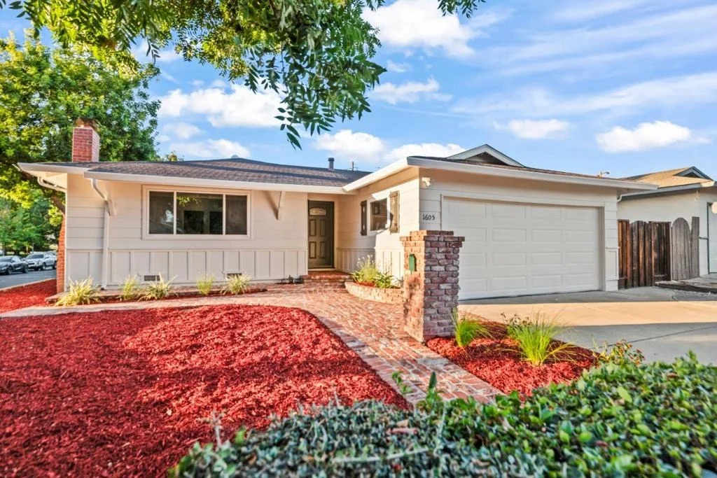 Photo of 1605 Grand Teton Drive