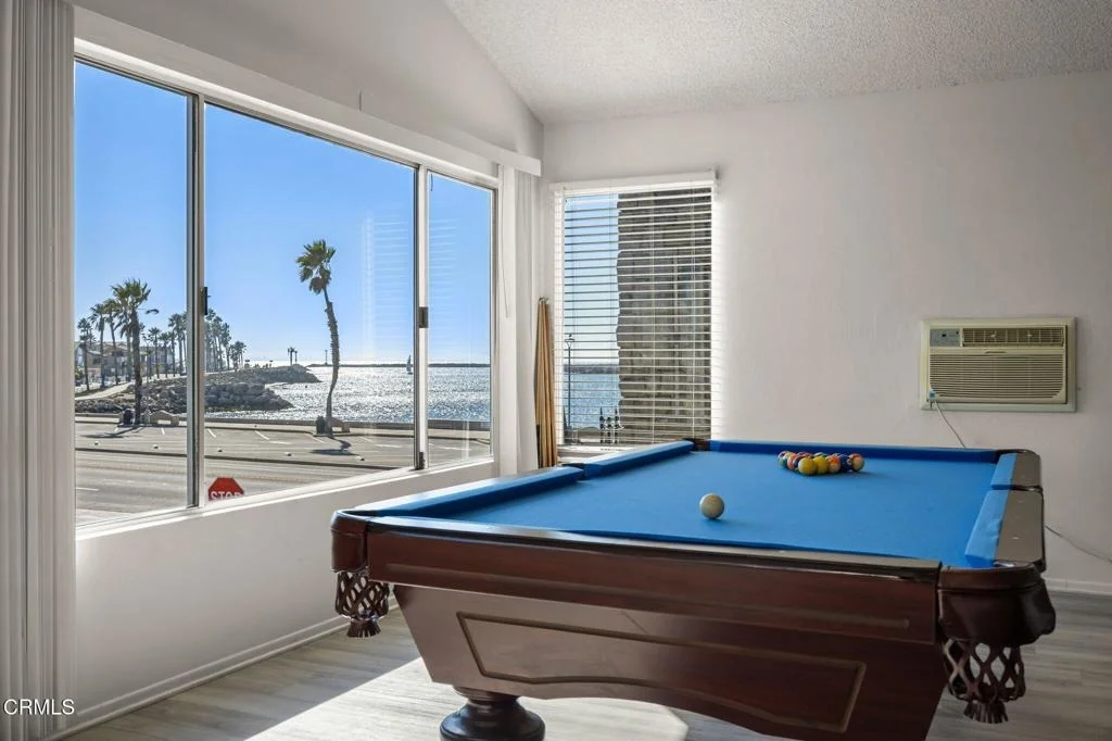 Photo of 261 Hollywood Boulevard