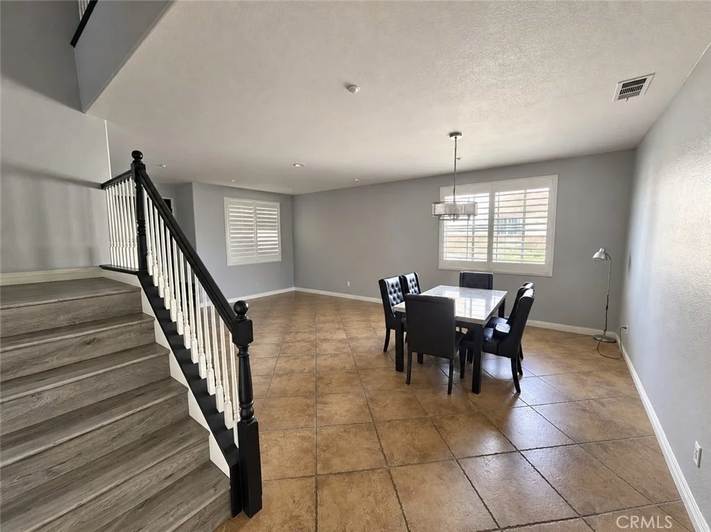Photo of 15979 Ludlow