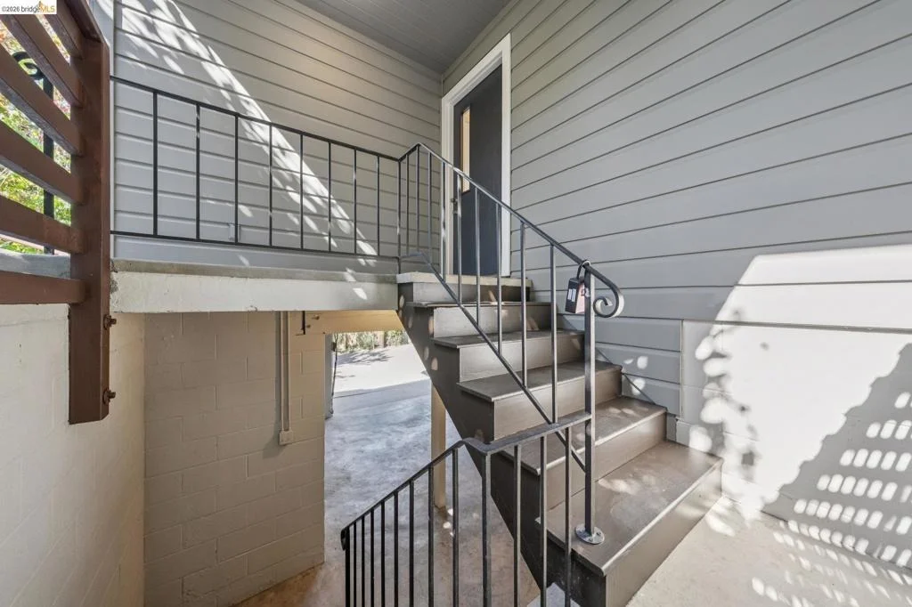 Photo of 189 Fairlawn Dr