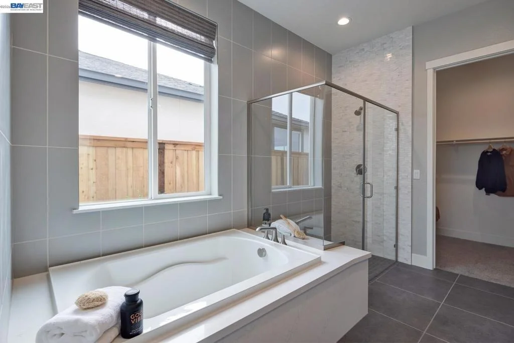 Photo of 1288 Parkcrest Circle