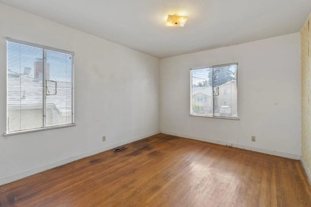 Photo of 2976 Sydney Way