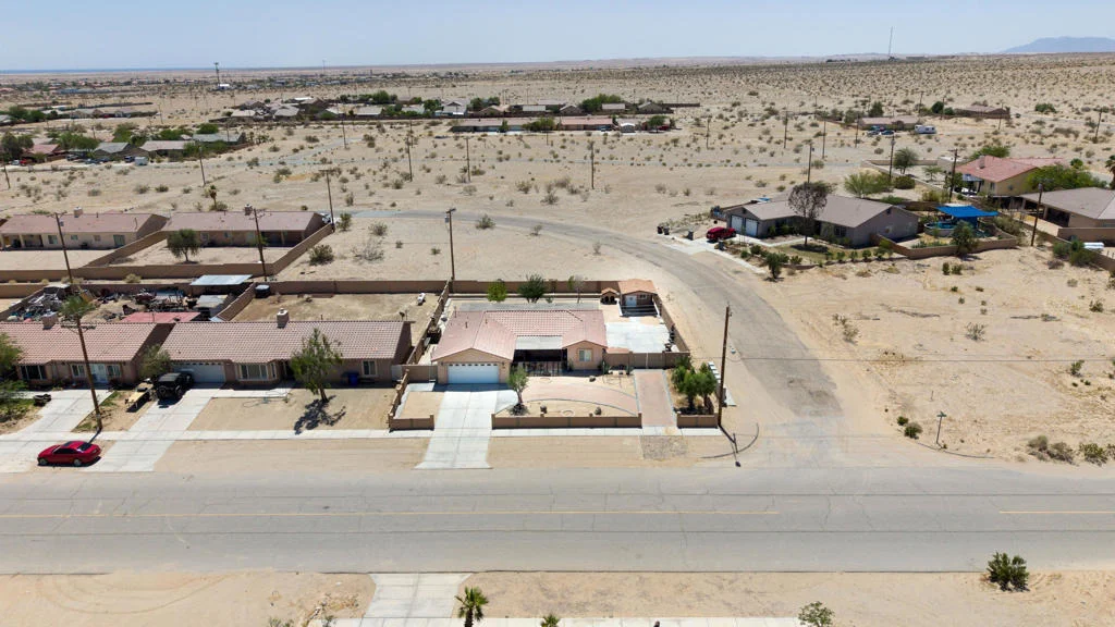 Photo of 1527 N Marina Drive