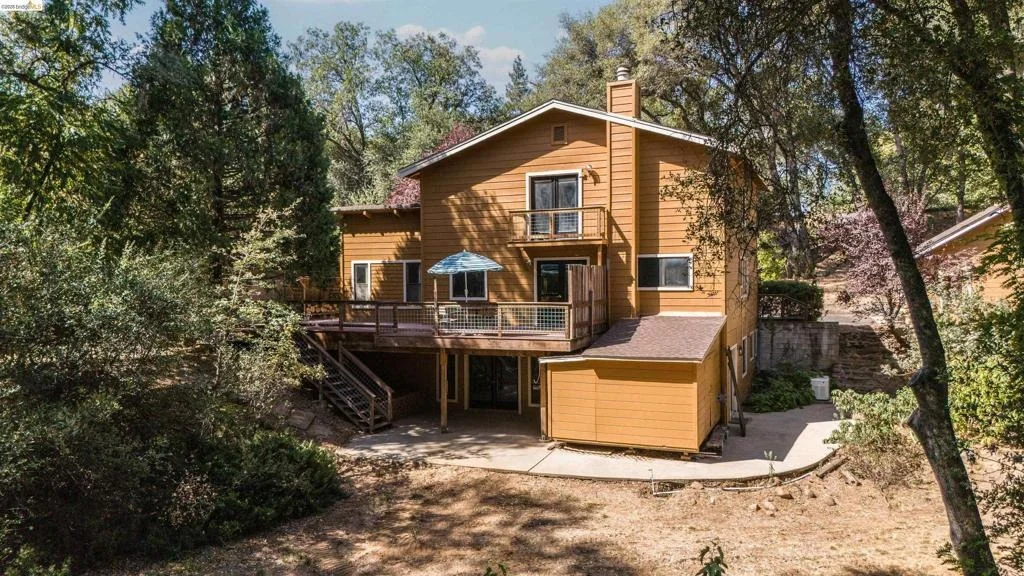 Photo of 20425 Brook Dr.