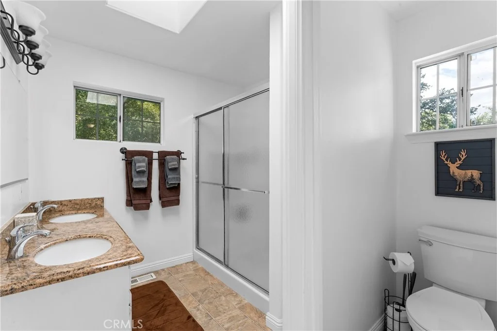 Photo of 955 Teakwood Drive