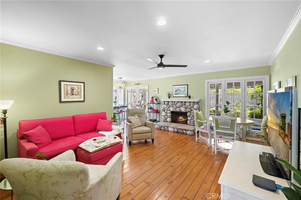 Photo of 33462 Spinnaker Drive S