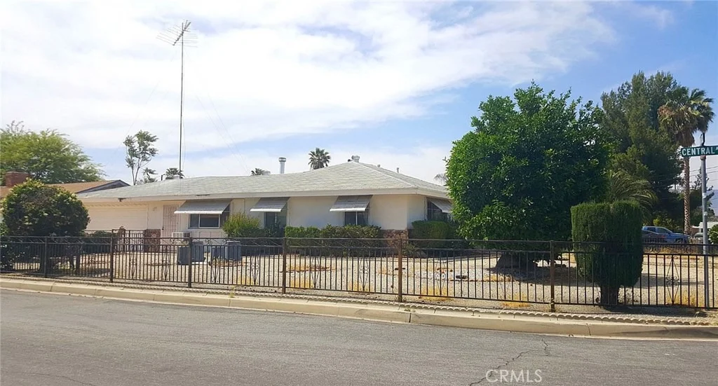 Photo of 26091 Burdett Place
