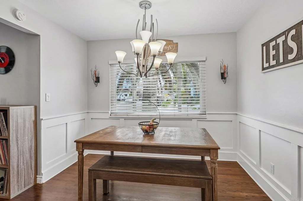 Photo of 9535 Lakeview Drive