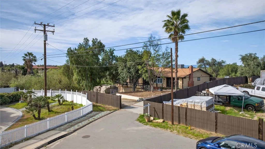 Photo of 14435 Wood Road