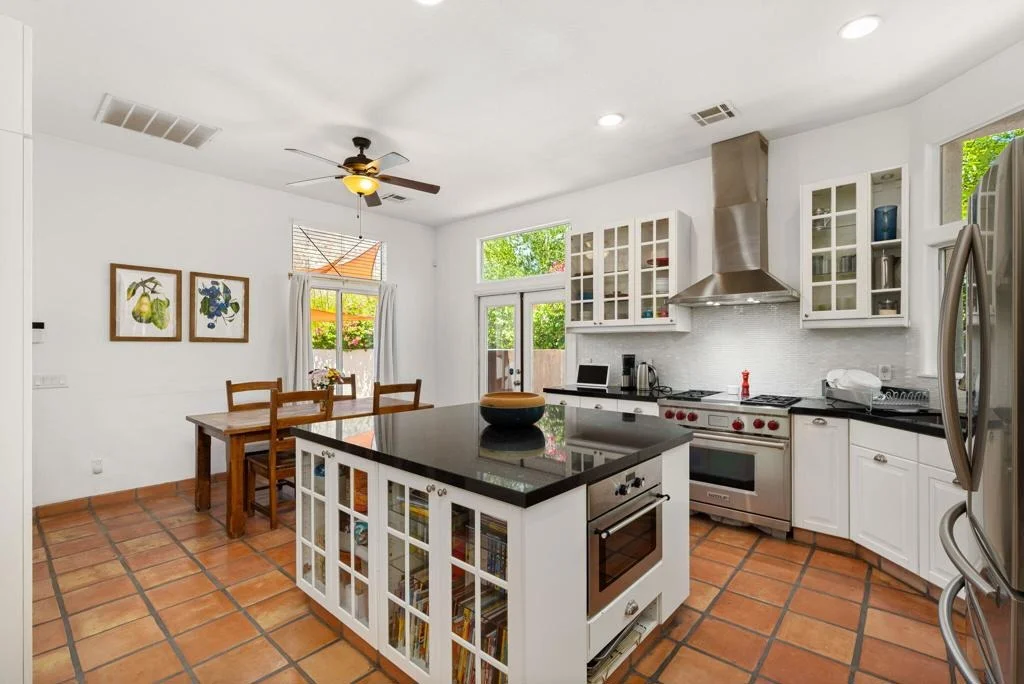 Photo of 54020 Avenida Cortez