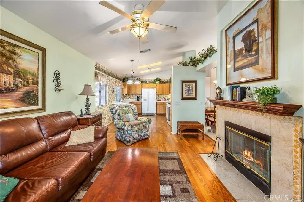 Photo of 40793 Caballero