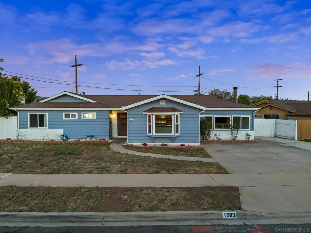 Photo of 1583 Jade Ave