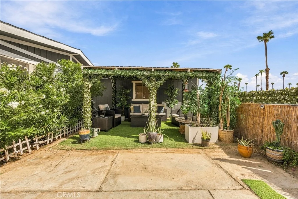 Photo of 73741 Broadmoor Drive