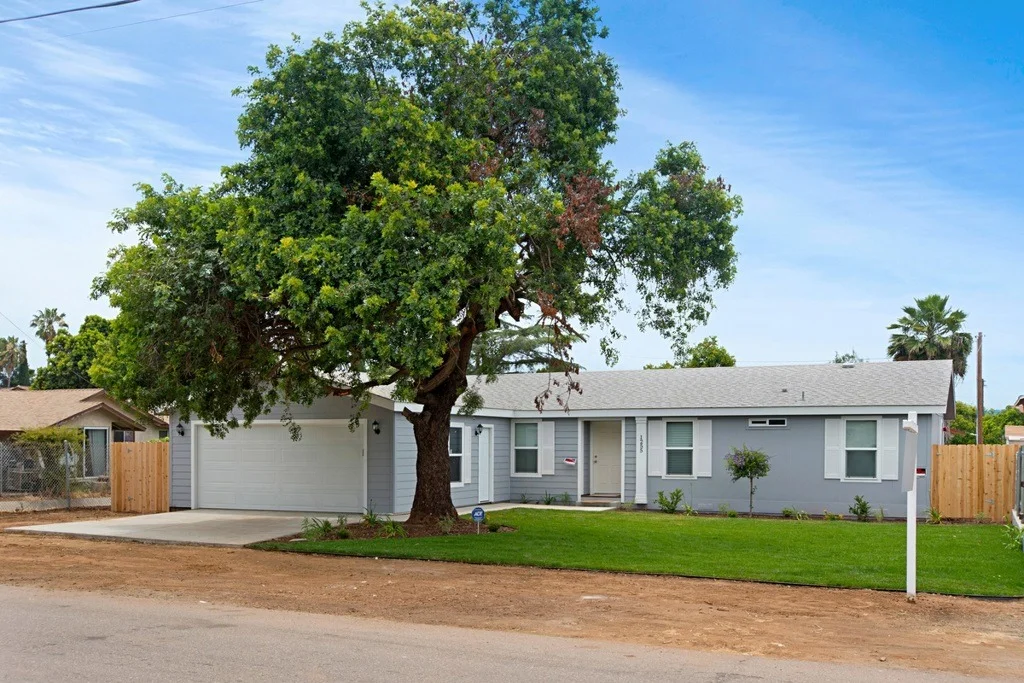 Photo of 1255 Sumner Ave