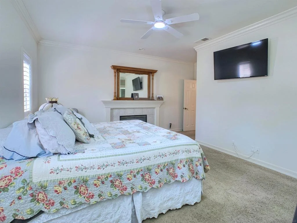 Photo of 1927 Coronado View