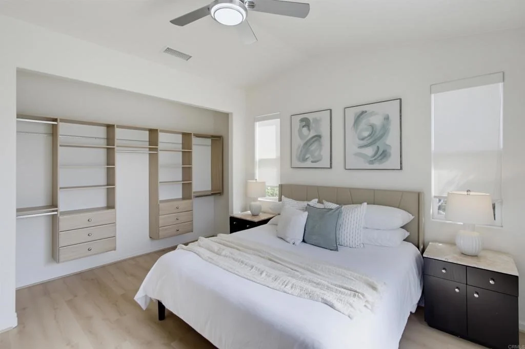 Photo of 4580 El Mirlo