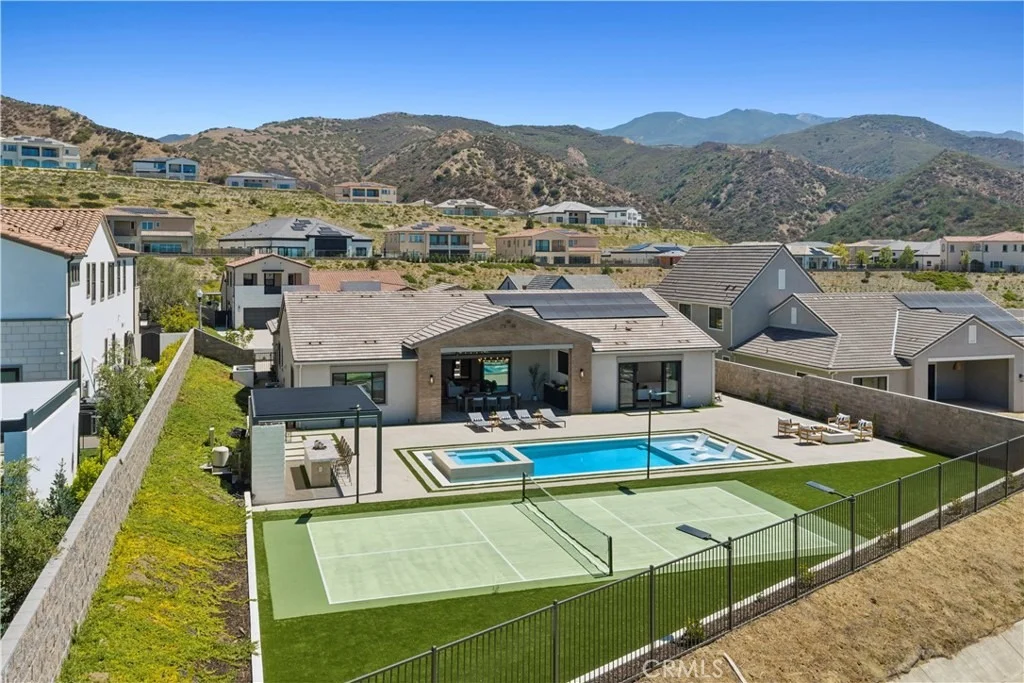 Photo of 18411 Boulder Bluff