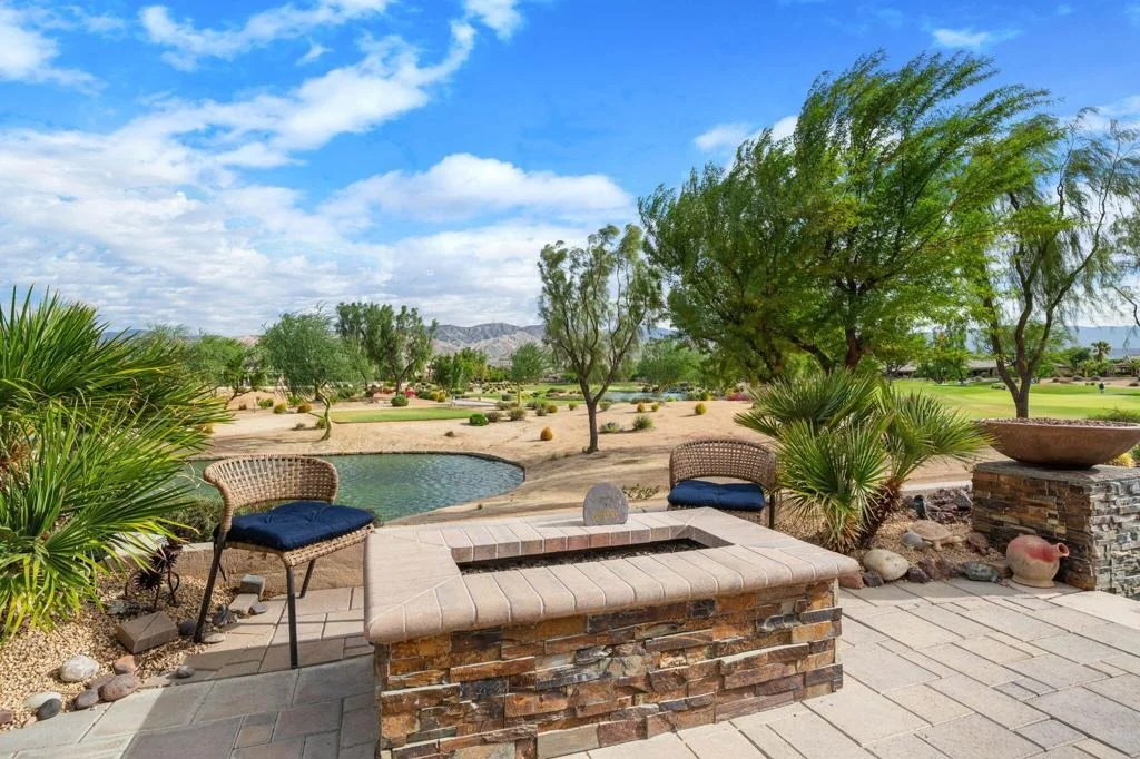 Photo of 81194 Avenida Colonias