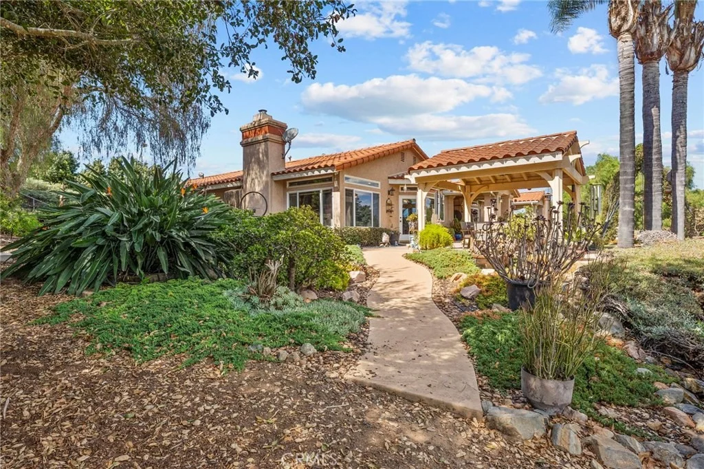 Photo of 349 Puerta De Lomas
