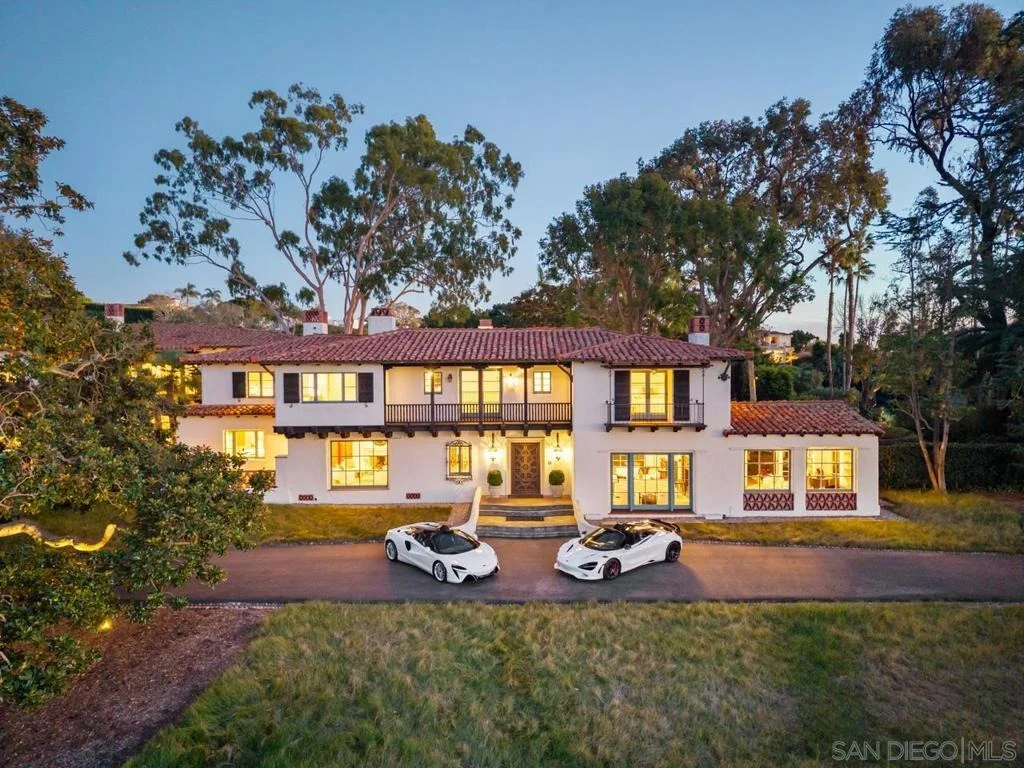 Photo of 1205 Muirlands Dr